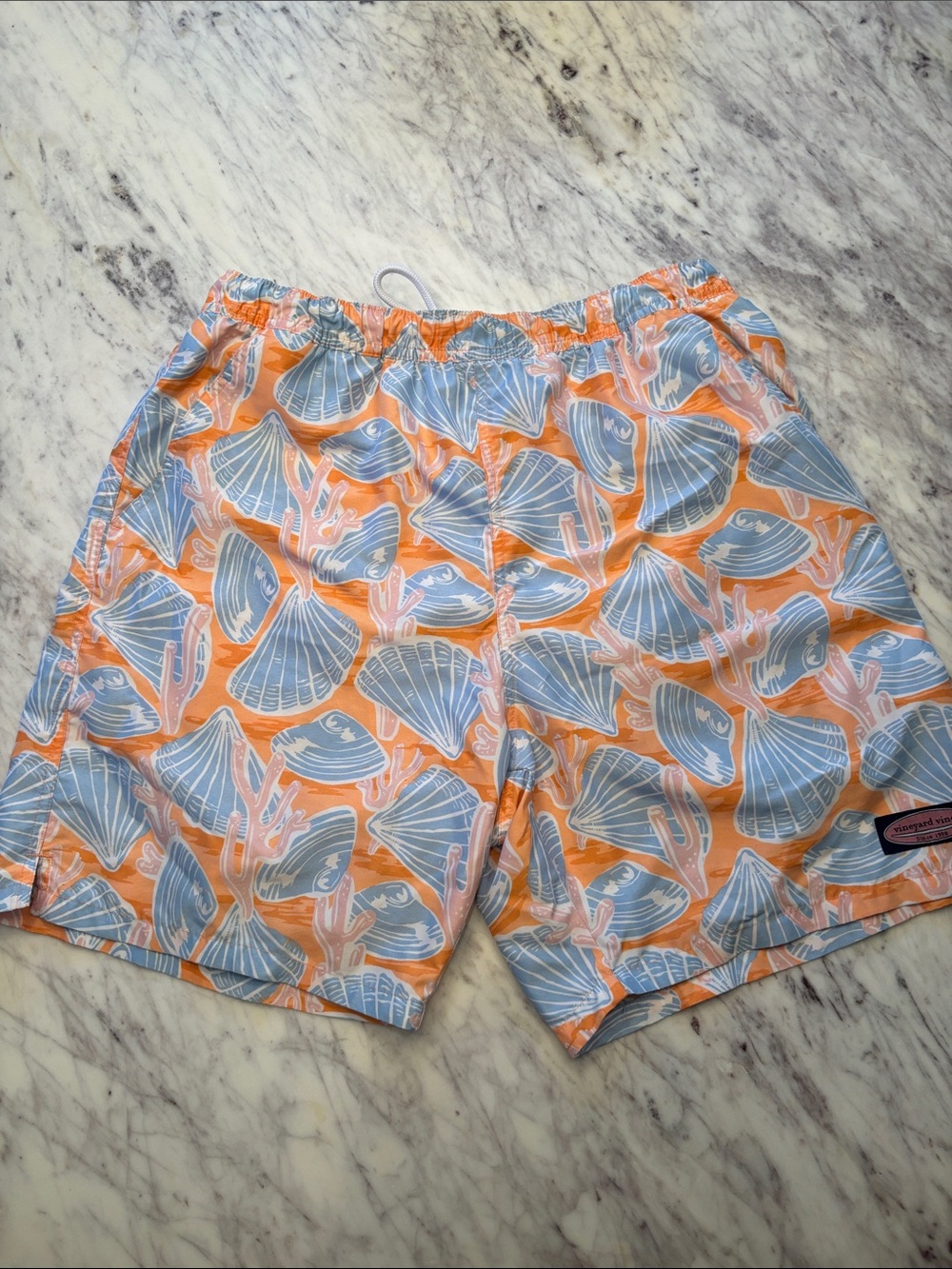 Vineyard Vines orange blue clam print swim trunks bathing suit size small